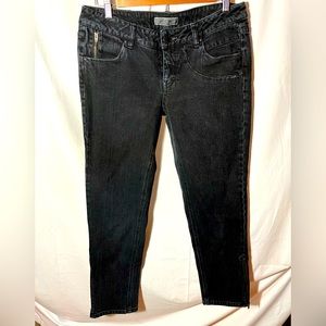 Volcom black cropped jeans ankle zippers and more - size 9